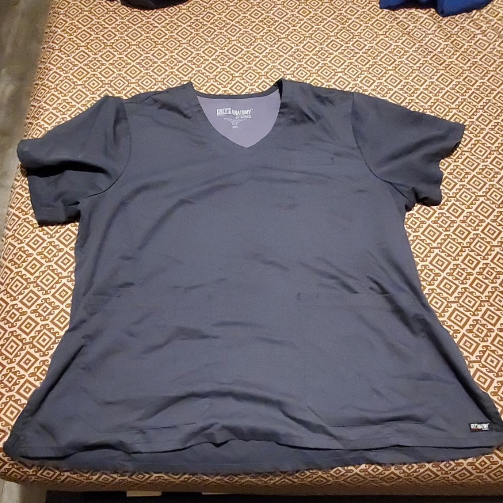 Grays Anatomy  Scrub Top 2XL